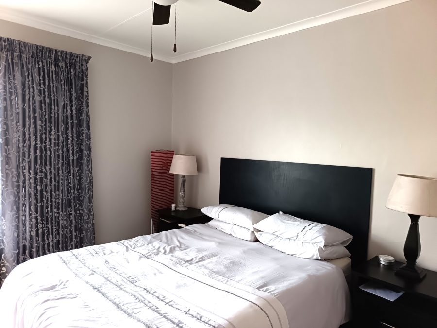 2 Bedroom Property for Sale in East Geduld Gauteng