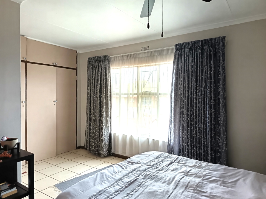 2 Bedroom Property for Sale in East Geduld Gauteng
