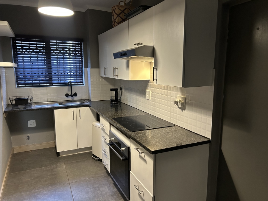 To Let 2 Bedroom Property for Rent in Northcliff Gauteng