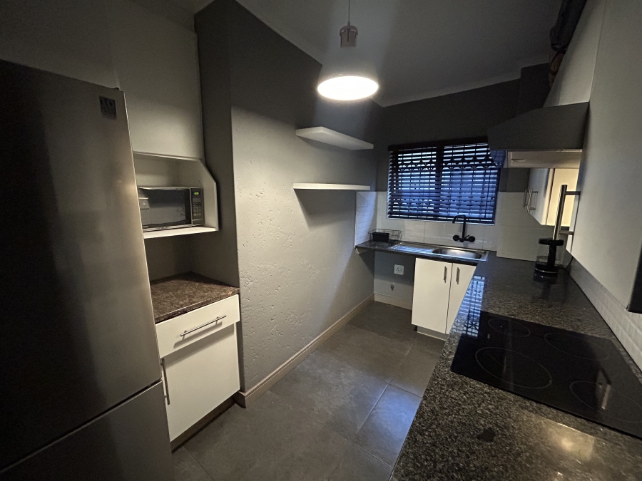 To Let 2 Bedroom Property for Rent in Northcliff Gauteng