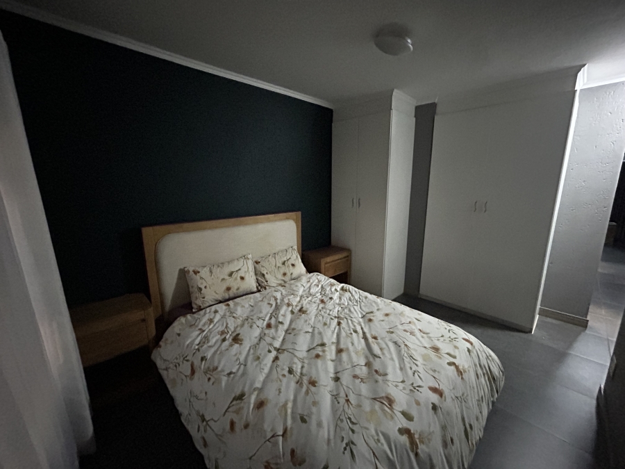 To Let 2 Bedroom Property for Rent in Northcliff Gauteng