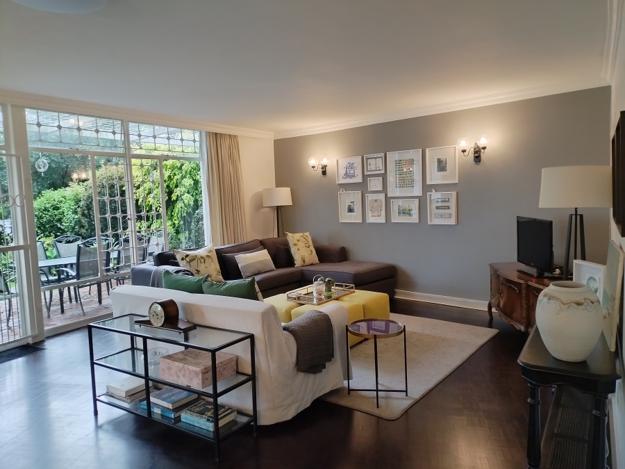 To Let 3 Bedroom Property for Rent in Bryanston Gauteng