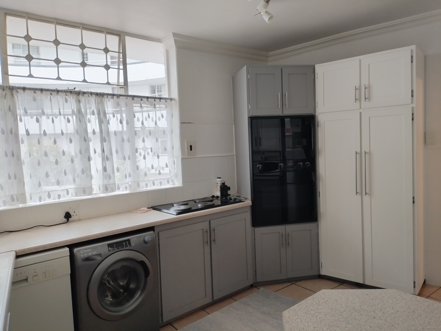 To Let 3 Bedroom Property for Rent in Bryanston Gauteng