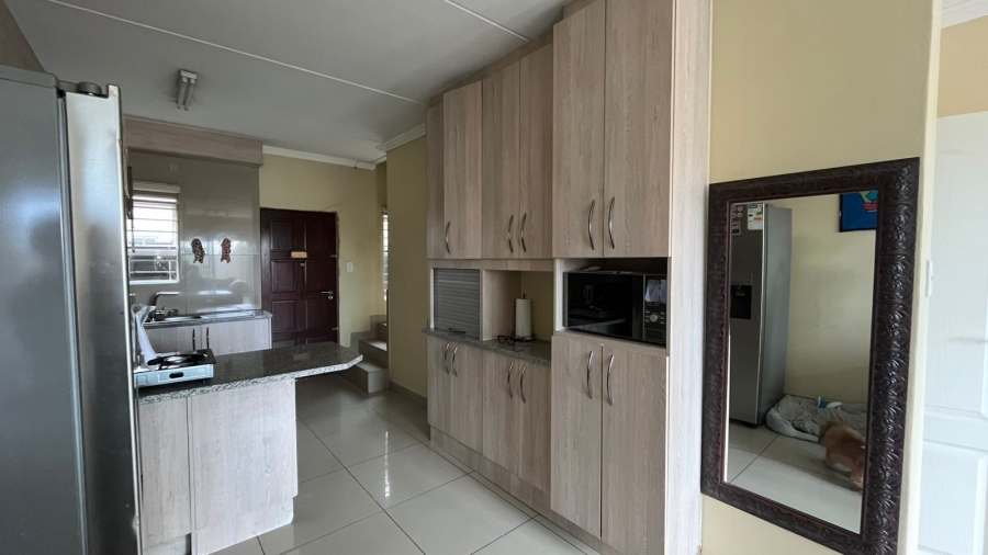 2 Bedroom Property for Sale in Mayberry Park Gauteng