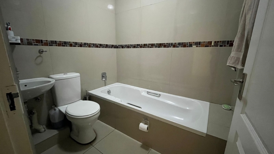 2 Bedroom Property for Sale in Mayberry Park Gauteng