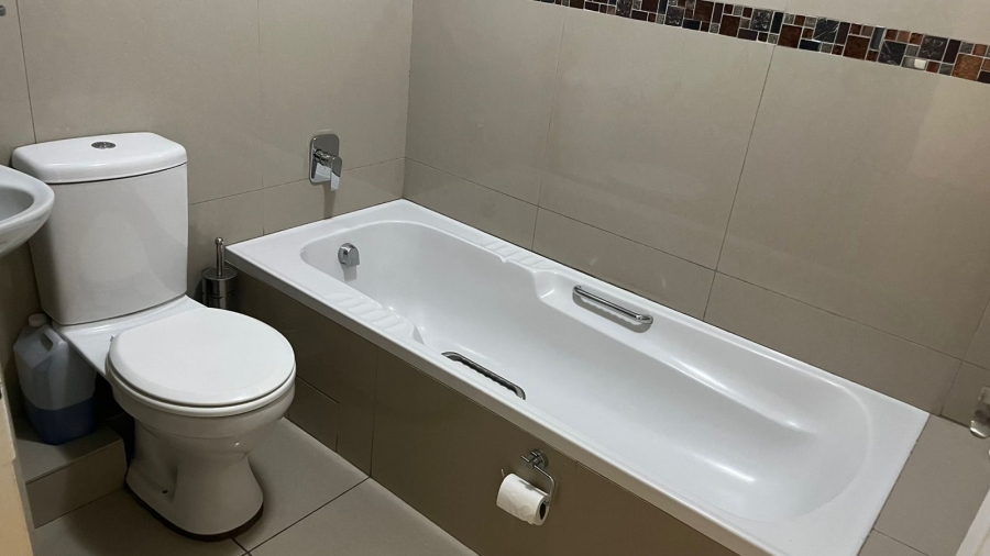 2 Bedroom Property for Sale in Mayberry Park Gauteng
