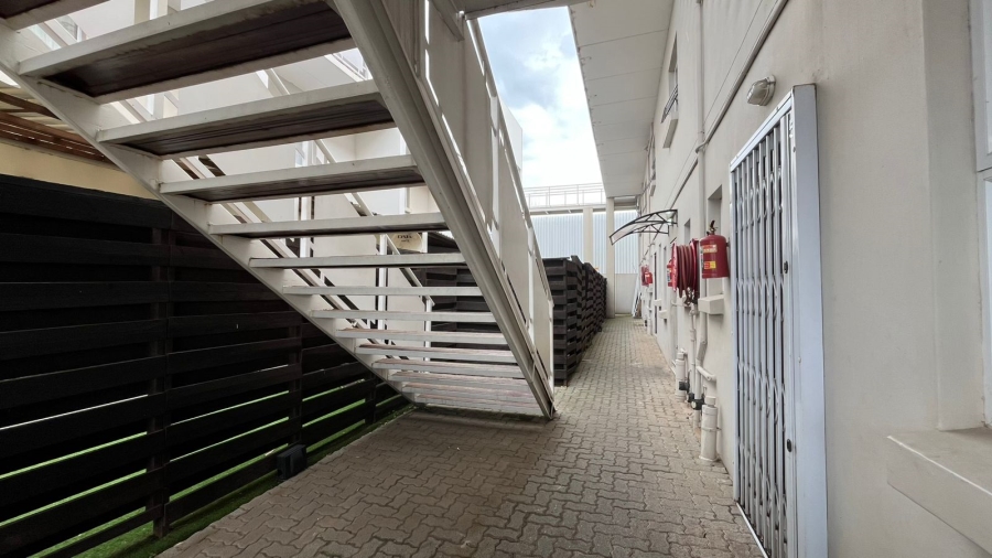 2 Bedroom Property for Sale in Mayberry Park Gauteng