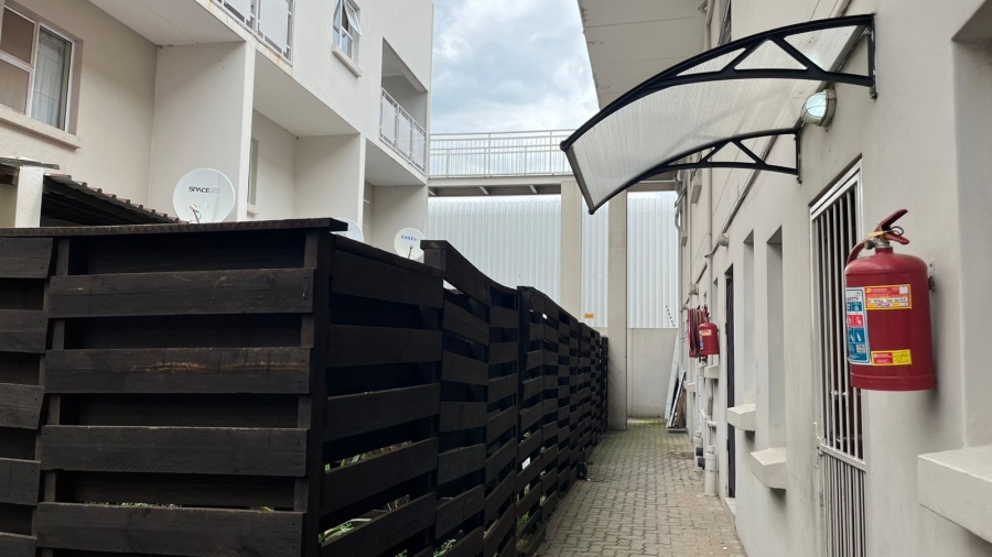 2 Bedroom Property for Sale in Mayberry Park Gauteng