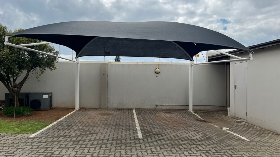 2 Bedroom Property for Sale in Mayberry Park Gauteng