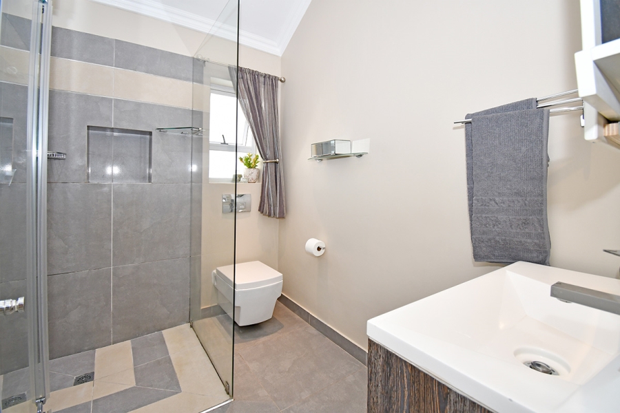 4 Bedroom Property for Sale in Savoy Estate Gauteng