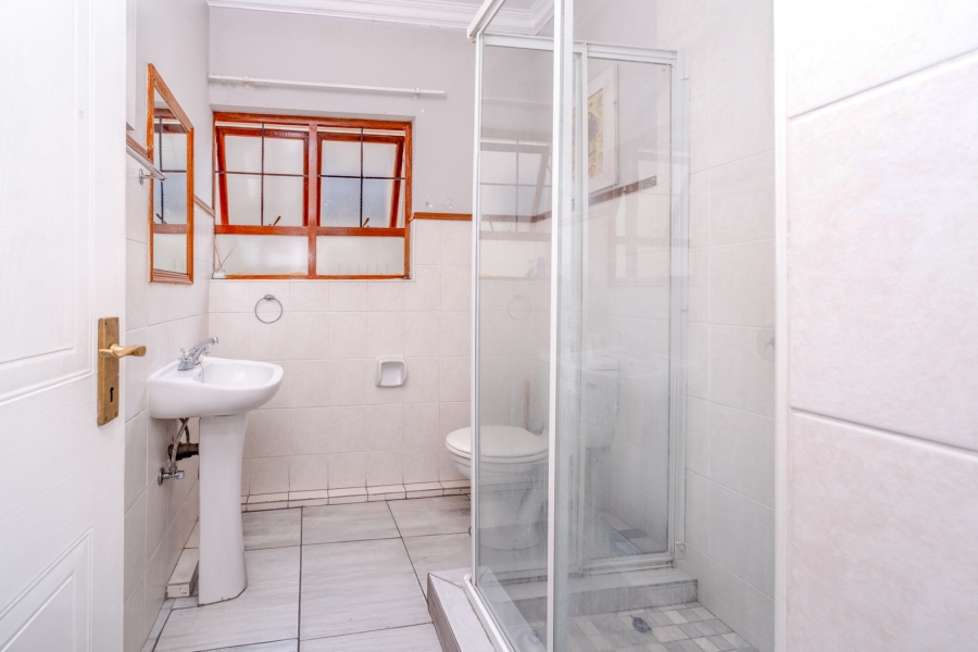 2 Bedroom Property for Sale in Bryanston Gauteng