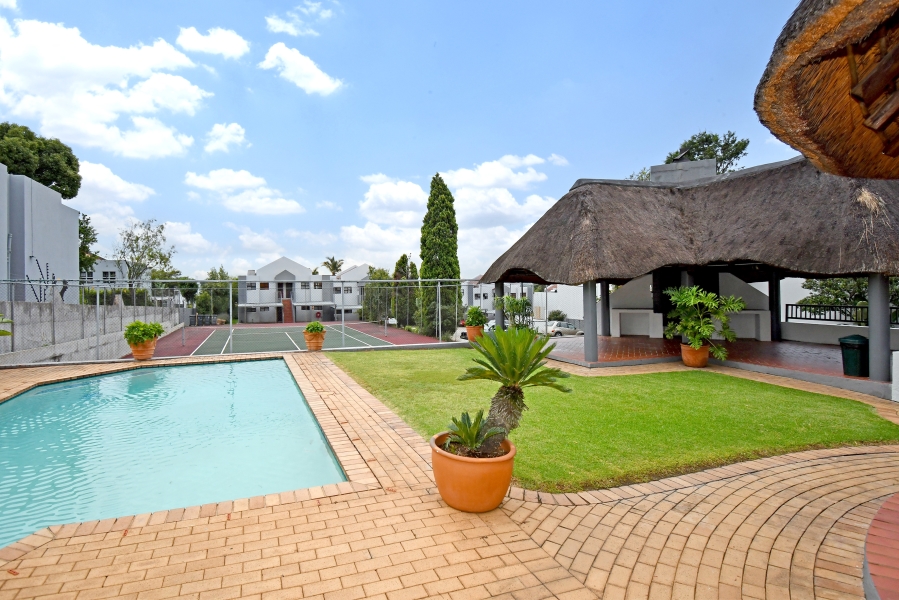 1 Bedroom Property for Sale in Morningside Gauteng