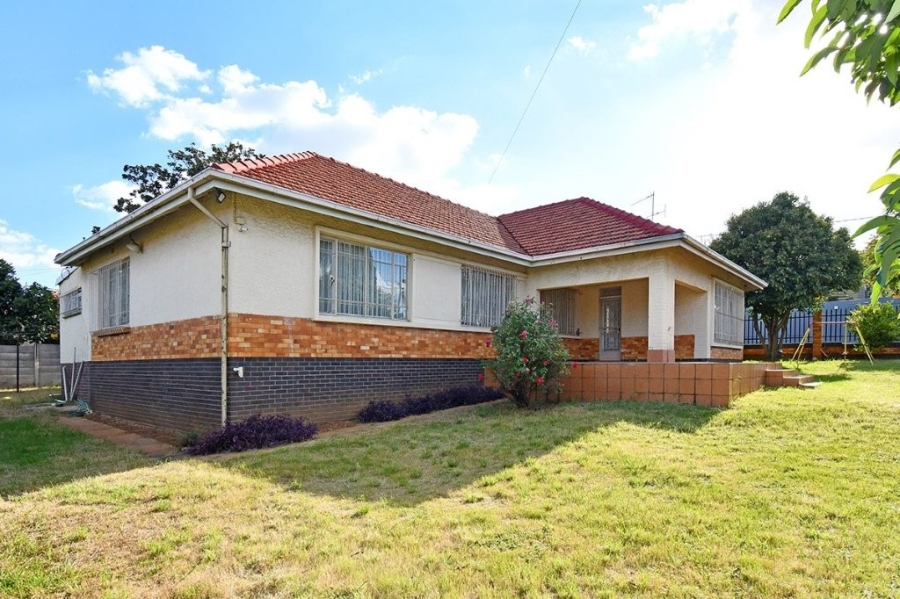 To Let 3 Bedroom Property for Rent in Sydenham Gauteng