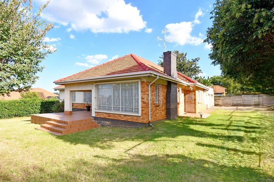 To Let 3 Bedroom Property for Rent in Sydenham Gauteng