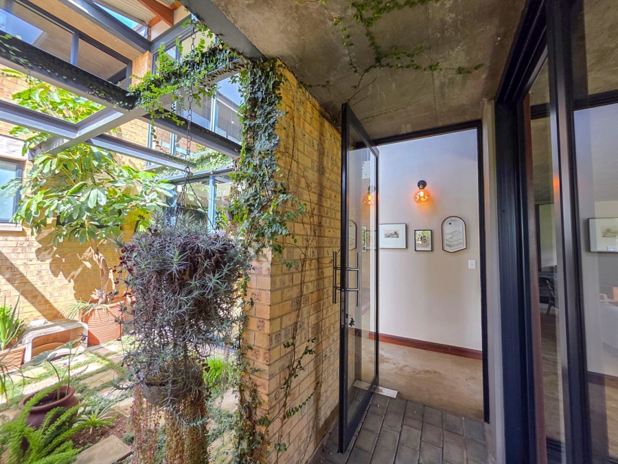 4 Bedroom Property for Sale in Midstream Ridge Gauteng