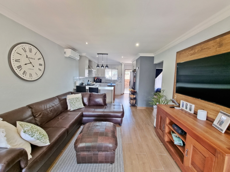 2 Bedroom Property for Sale in Amberfield Gauteng