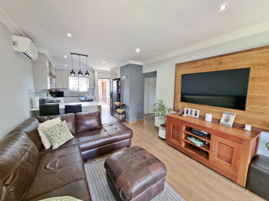 2 Bedroom Property for Sale in Amberfield Gauteng