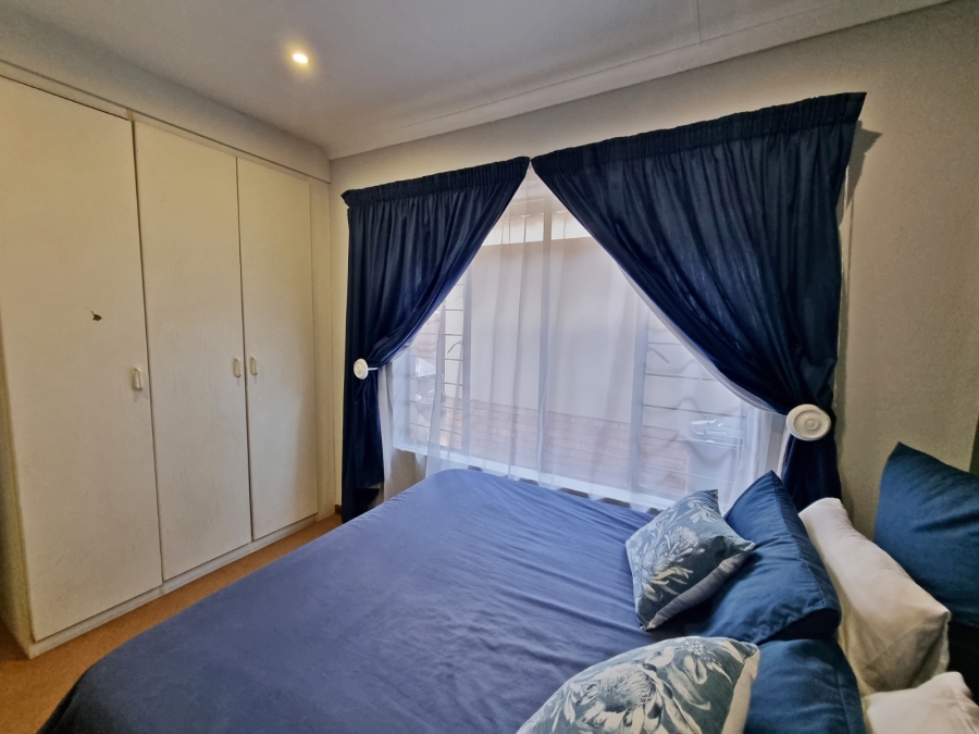 2 Bedroom Property for Sale in Amberfield Gauteng