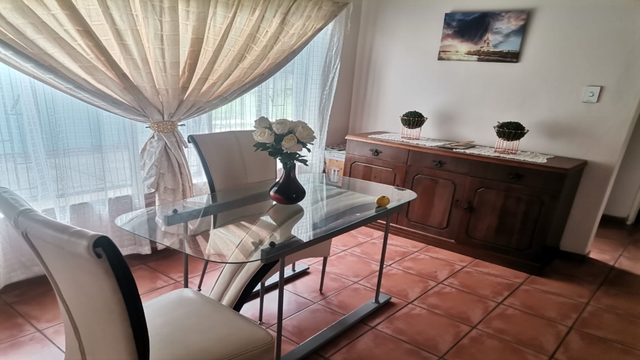 3 Bedroom Property for Sale in Vanderbijlpark CE 4 Gauteng