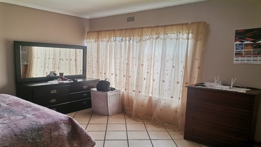3 Bedroom Property for Sale in Vanderbijlpark CE 4 Gauteng