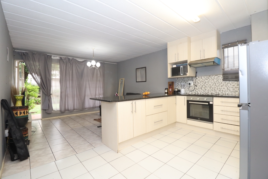 1 Bedroom Property for Sale in Melville Gauteng