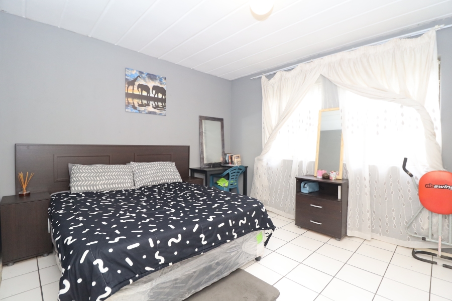 1 Bedroom Property for Sale in Melville Gauteng