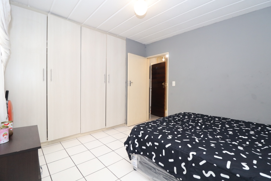 1 Bedroom Property for Sale in Melville Gauteng