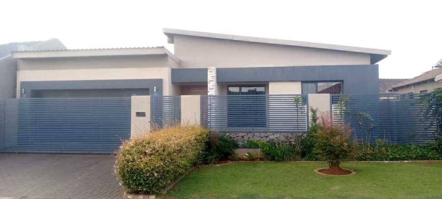 5 Bedroom Property for Sale in Vosloorus Gauteng