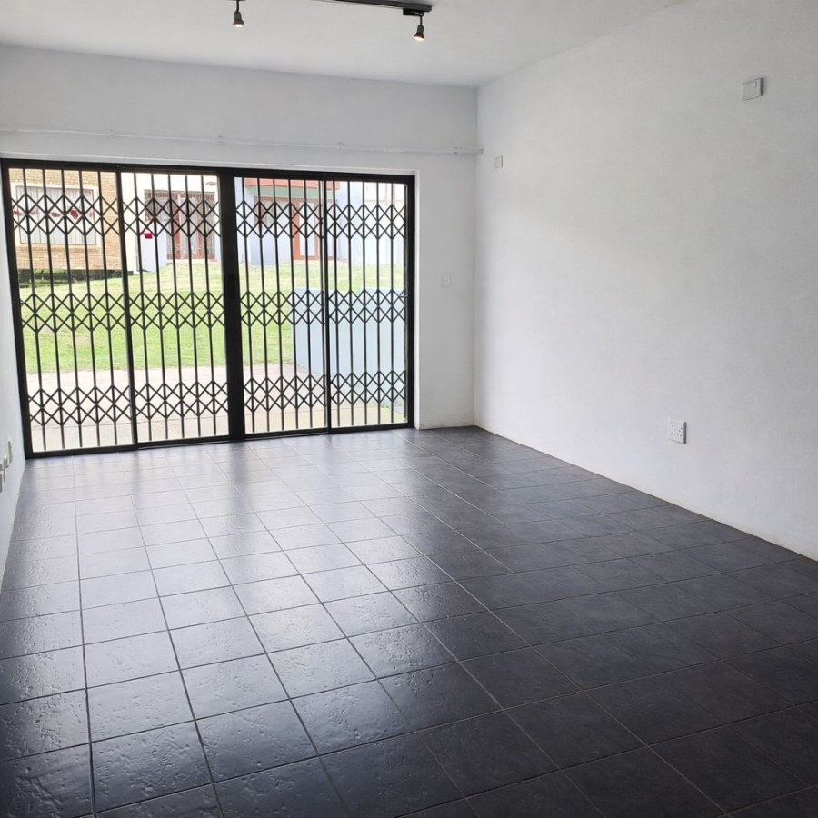 To Let 2 Bedroom Property for Rent in Midridge Park Gauteng