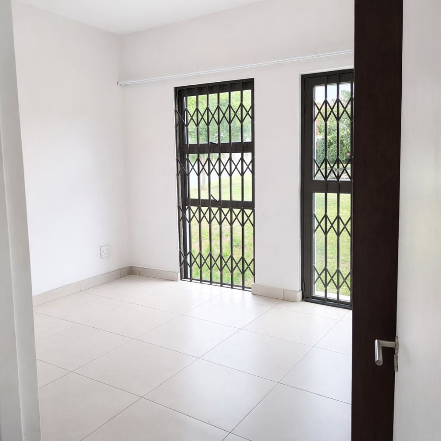 To Let 2 Bedroom Property for Rent in Midridge Park Gauteng