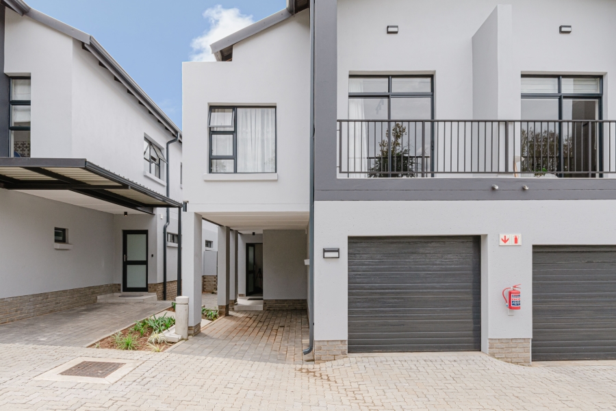4 Bedroom Property for Sale in Bryanston Gauteng