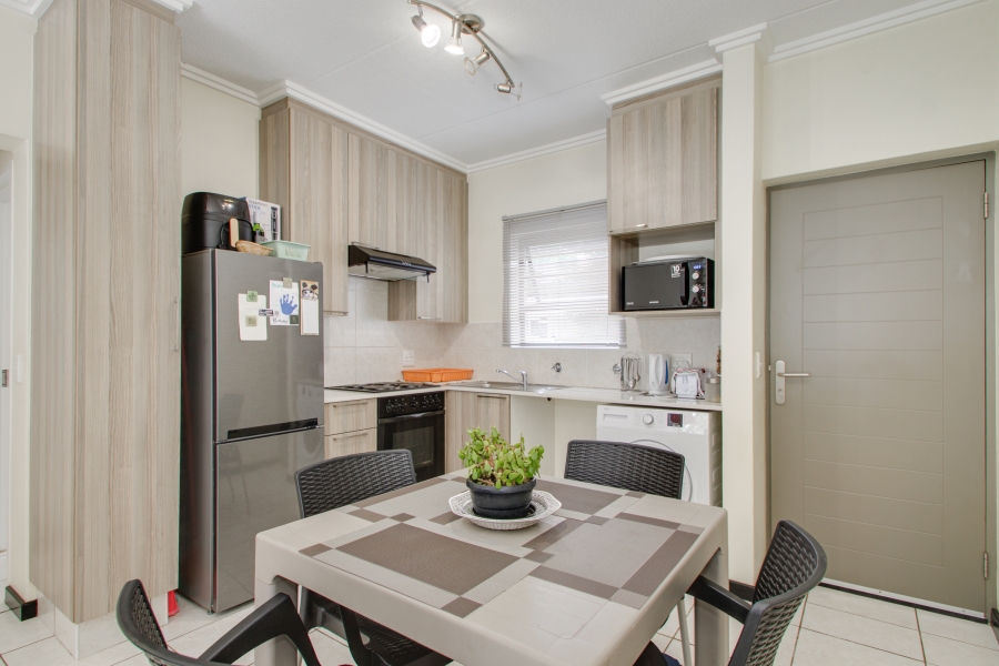 1 Bedroom Property for Sale in Craigavon Gauteng