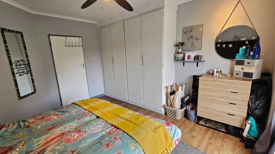 2 Bedroom Property for Sale in Wapadrand Gauteng