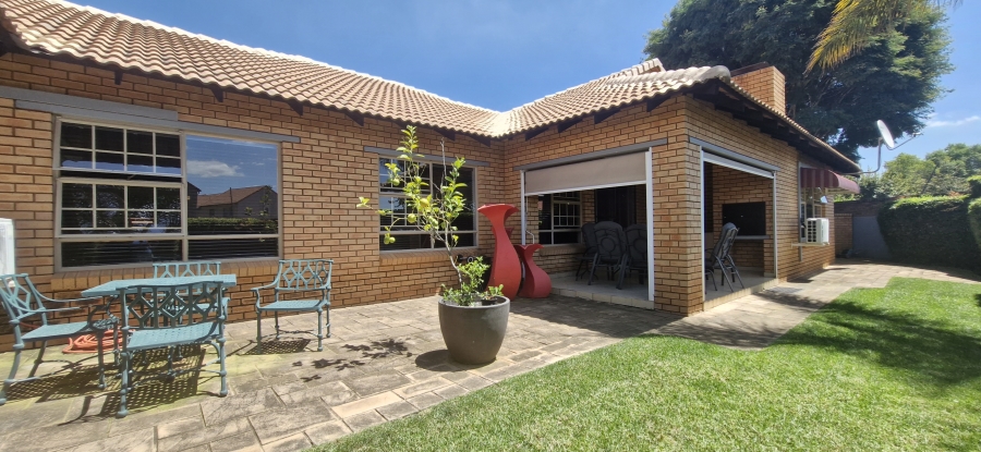 3 Bedroom Property for Sale in Paramount Estate Gauteng