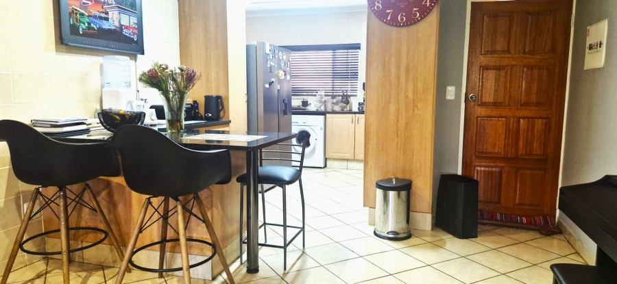 3 Bedroom Property for Sale in Paramount Estate Gauteng