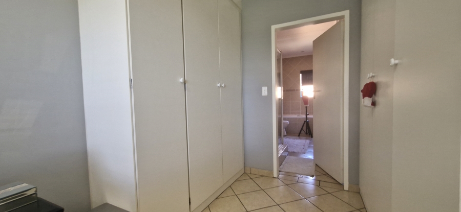 3 Bedroom Property for Sale in Paramount Estate Gauteng