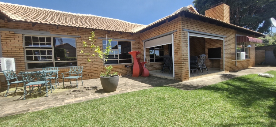 3 Bedroom Property for Sale in Paramount Estate Gauteng