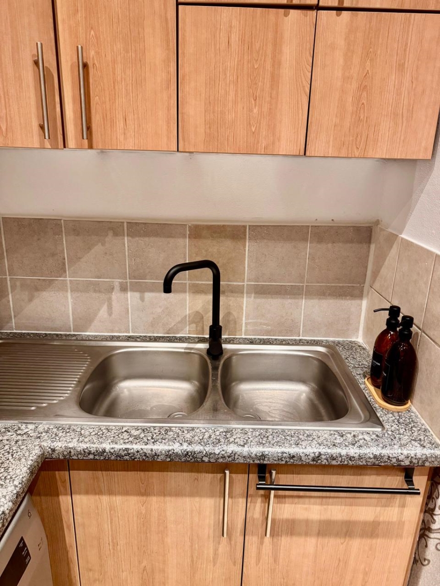 2 Bedroom Property for Sale in Noordwyk Gauteng