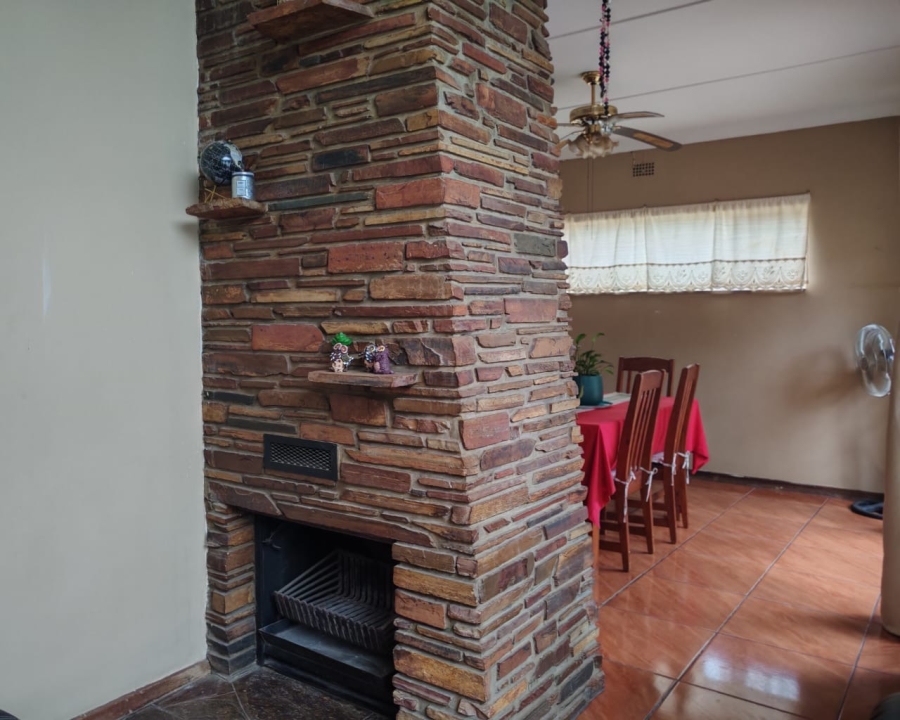 2 Bedroom Property for Sale in Three Rivers Gauteng
