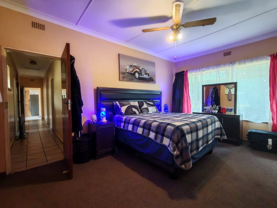 2 Bedroom Property for Sale in Three Rivers Gauteng