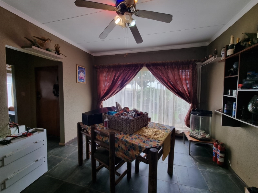 3 Bedroom Property for Sale in Falcon Ridge Gauteng