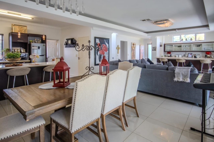 4 Bedroom Property for Sale in Vaal Marina Gauteng