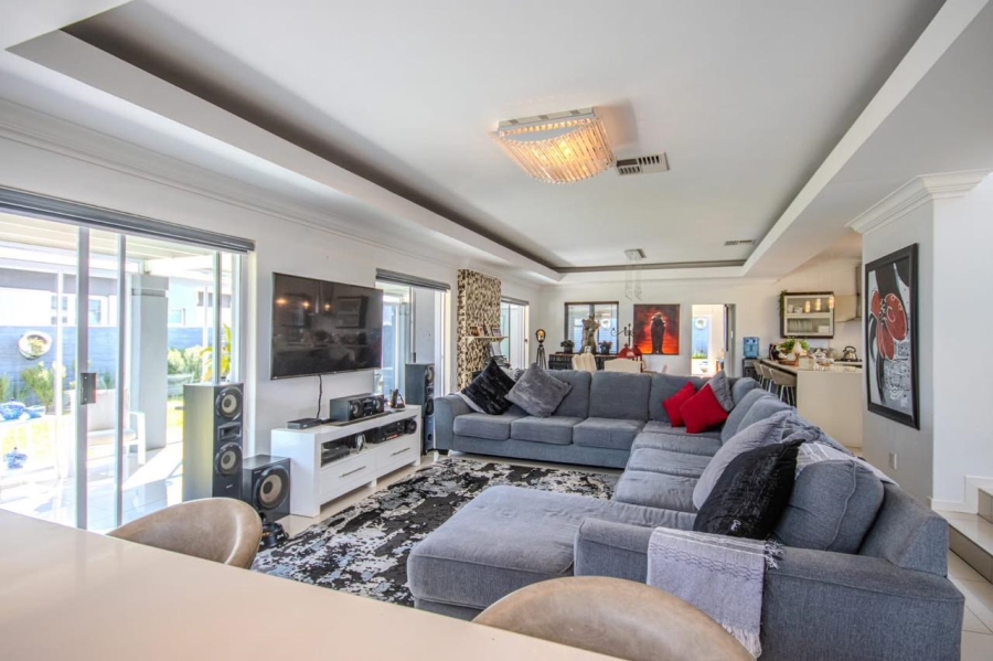 4 Bedroom Property for Sale in Vaal Marina Gauteng