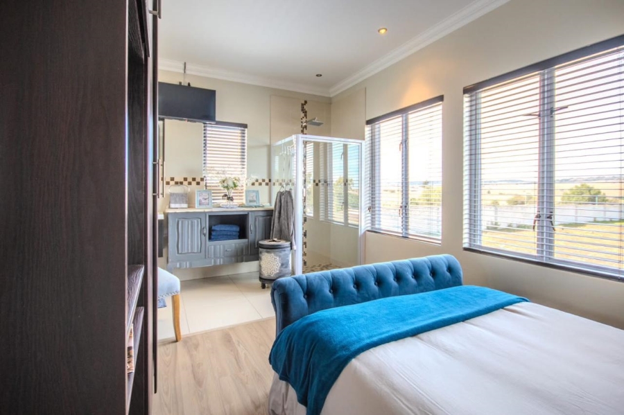 4 Bedroom Property for Sale in Vaal Marina Gauteng