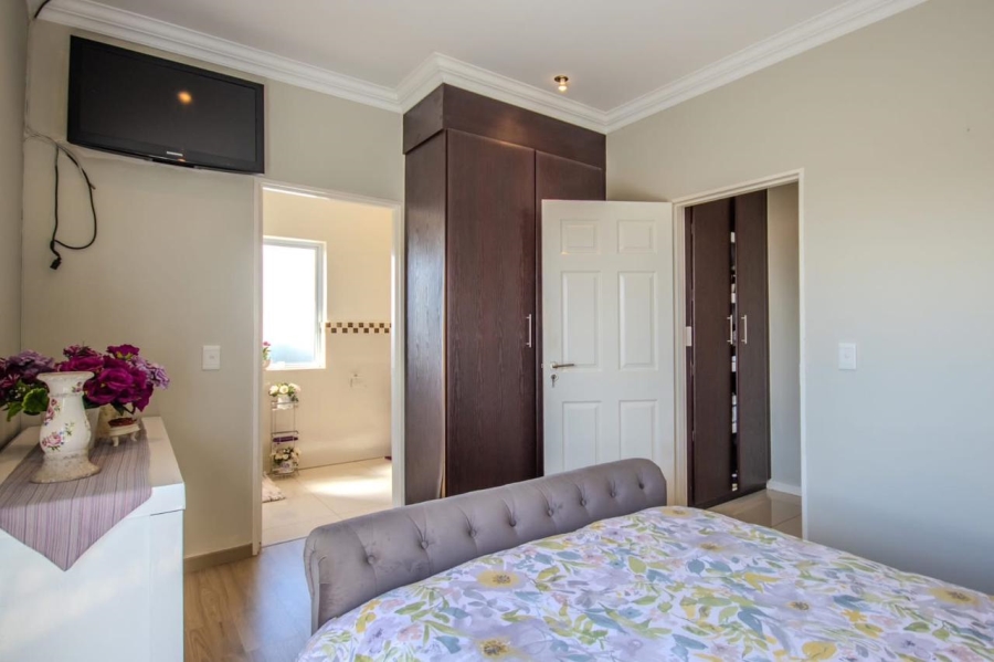 4 Bedroom Property for Sale in Vaal Marina Gauteng