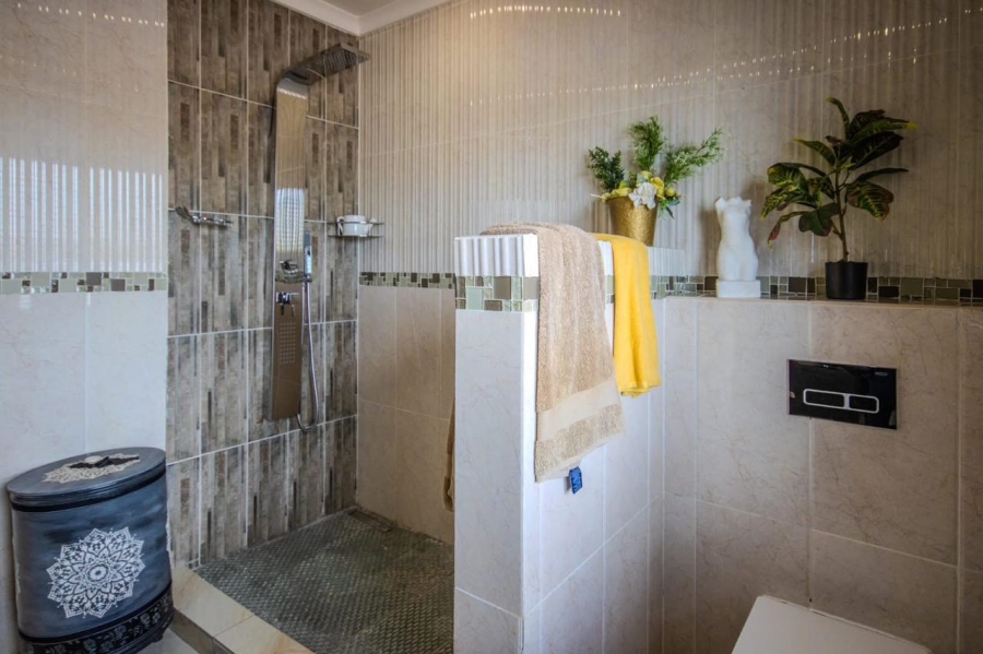 4 Bedroom Property for Sale in Vaal Marina Gauteng