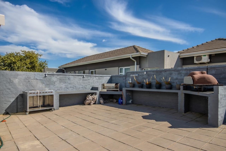 4 Bedroom Property for Sale in Vaal Marina Gauteng