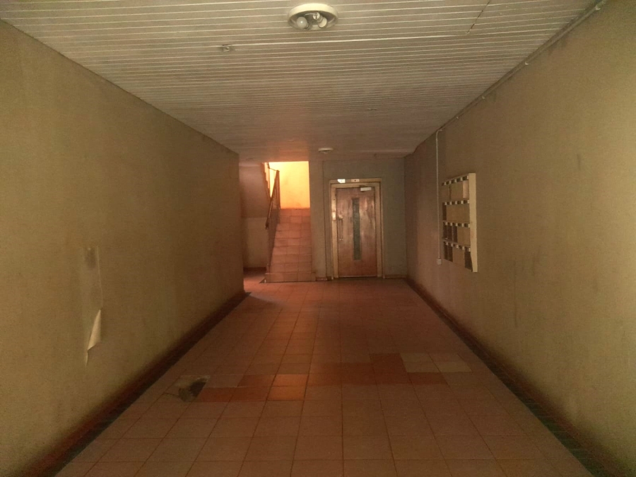 2 Bedroom Property for Sale in Berea Gauteng