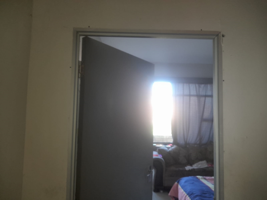 2 Bedroom Property for Sale in Berea Gauteng