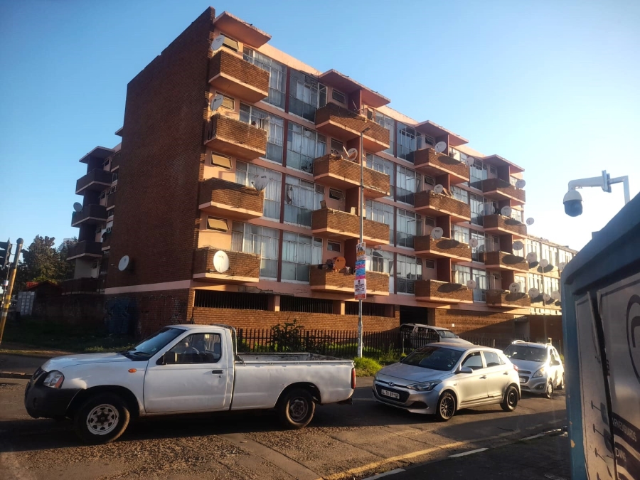 0 Bedroom Property for Sale in Hillbrow Gauteng